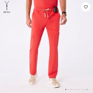 NWOT🌺FIGS Cairo Cargo Scrub Pants in Hibiscus Size Men’s XS Short